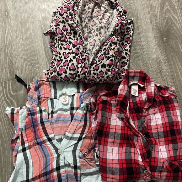 Victoria’s secret pjs- top and bottoms xs - Picture 1 of 4